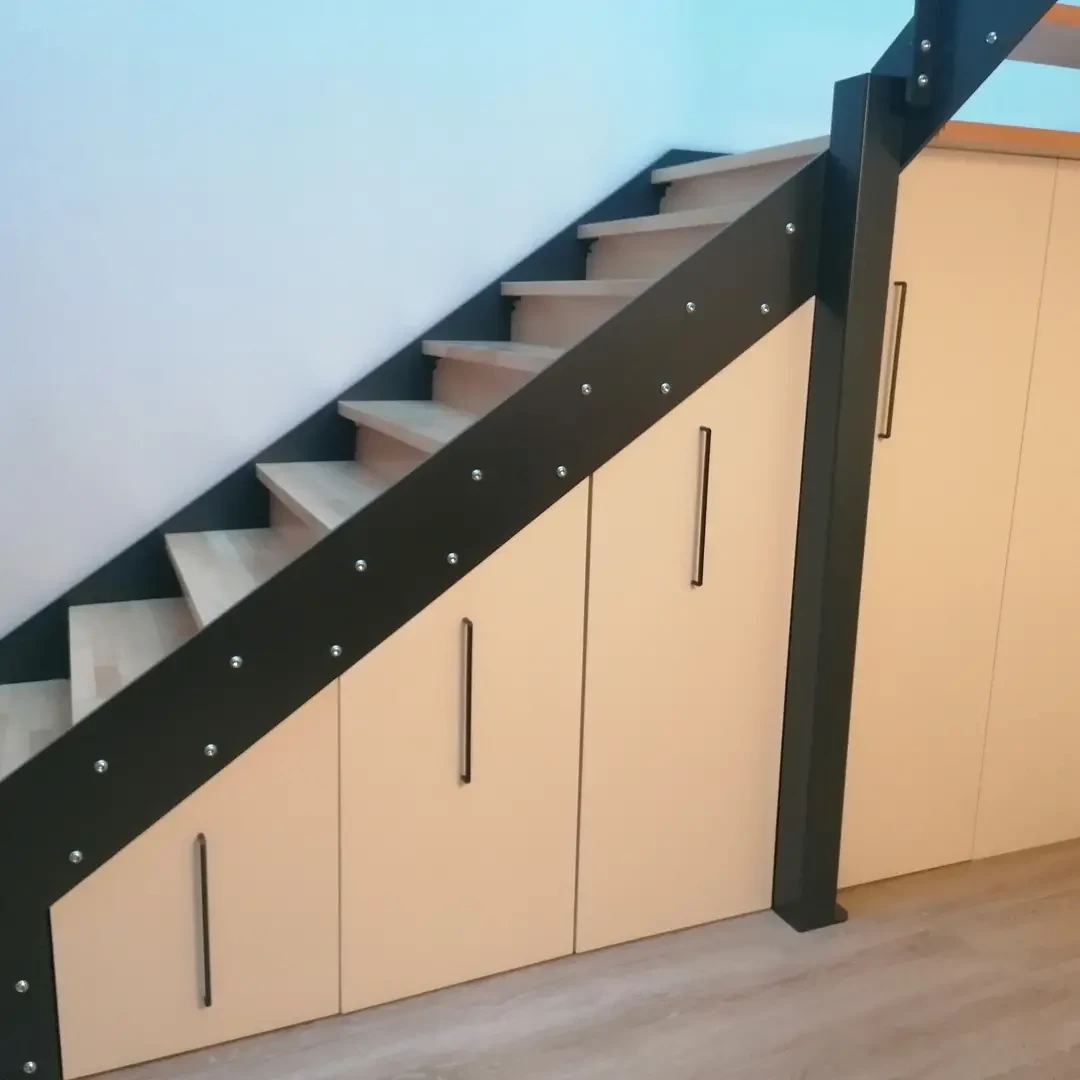 Amenagement dessous escalier 3