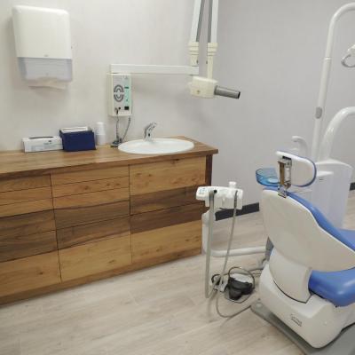 dentist furniture - www.ateliercannelle.com